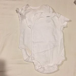 Two pack white shirt sleeve onesies